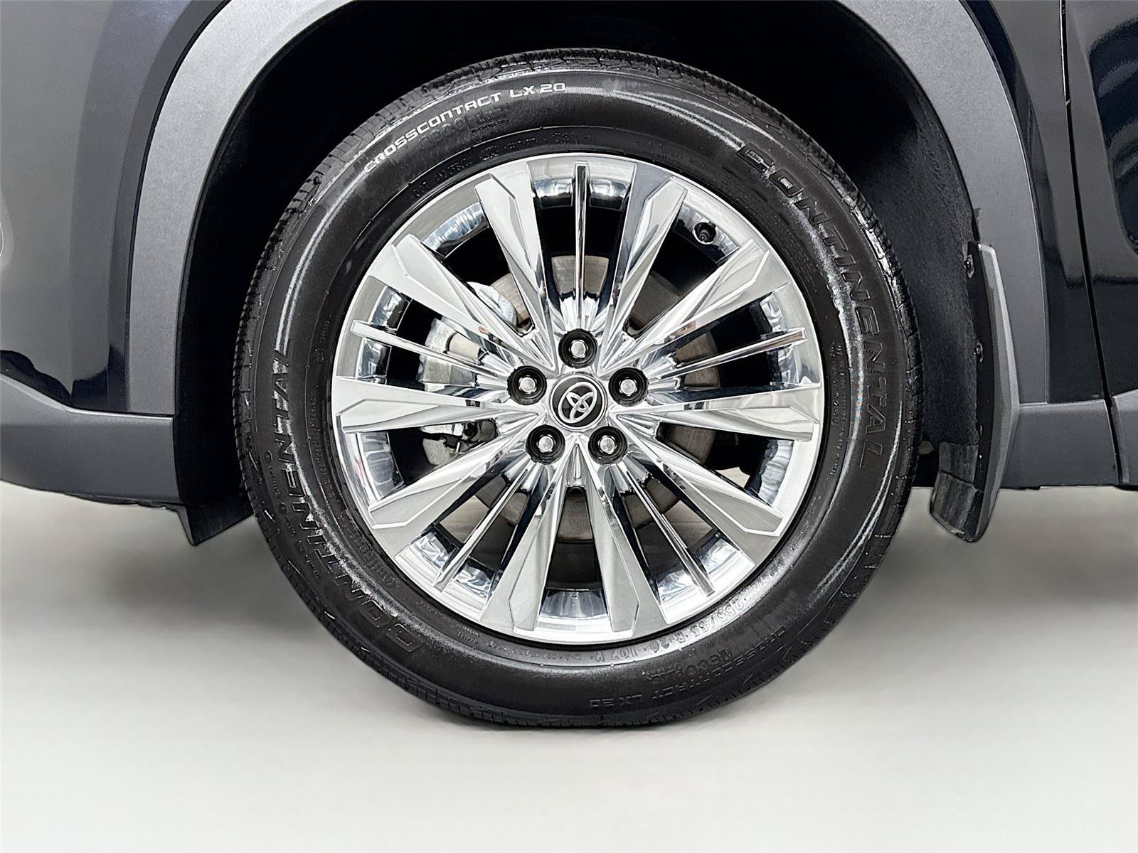 Certified 2024 Toyota Grand Highlander AWD image 47