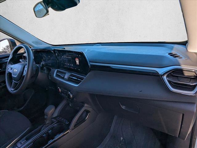 Used 2024 Chevrolet TrailBlazer LS w/ LS Convenience Package image 19