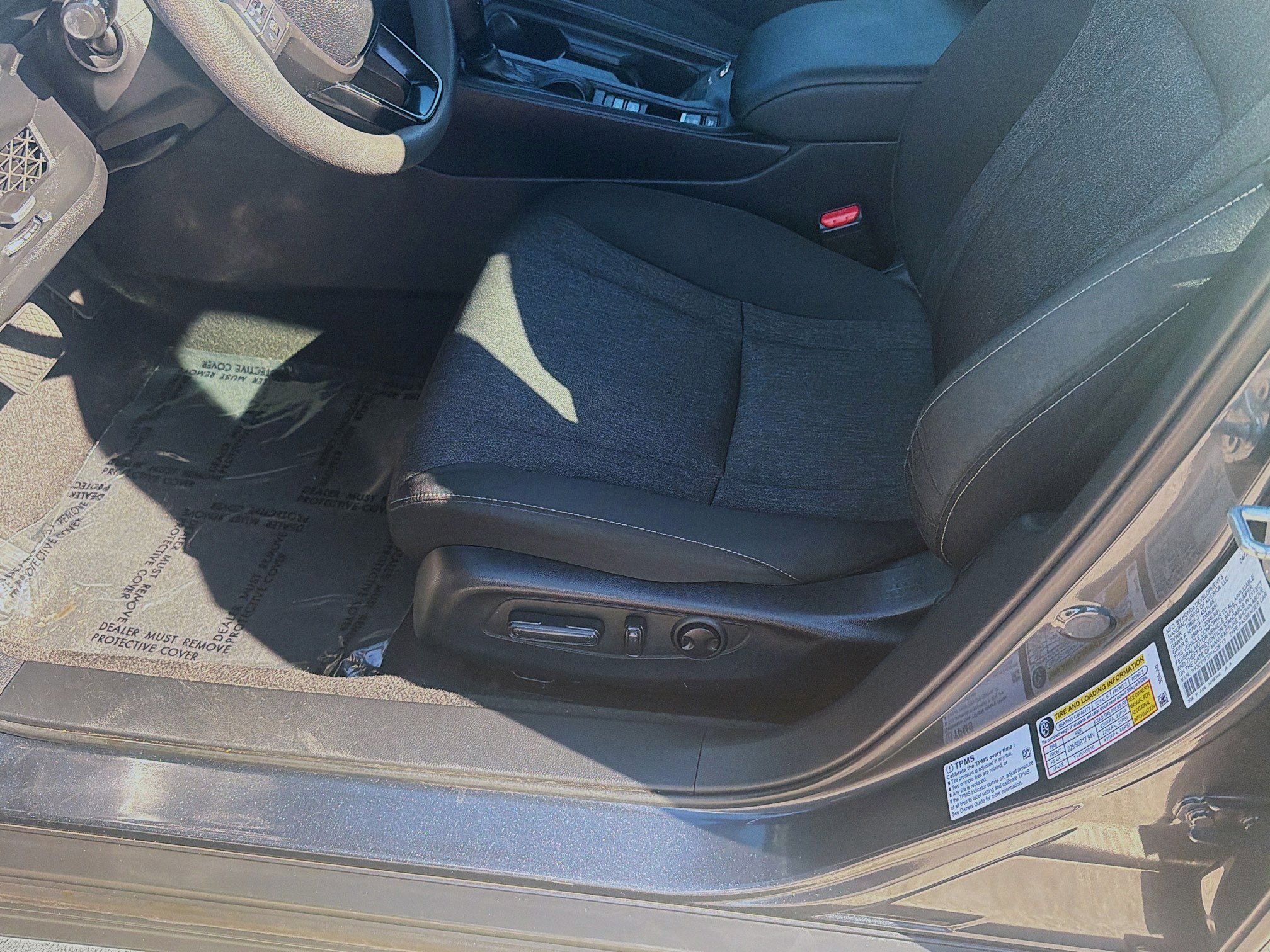 Used 2023 Honda Accord EX image 18