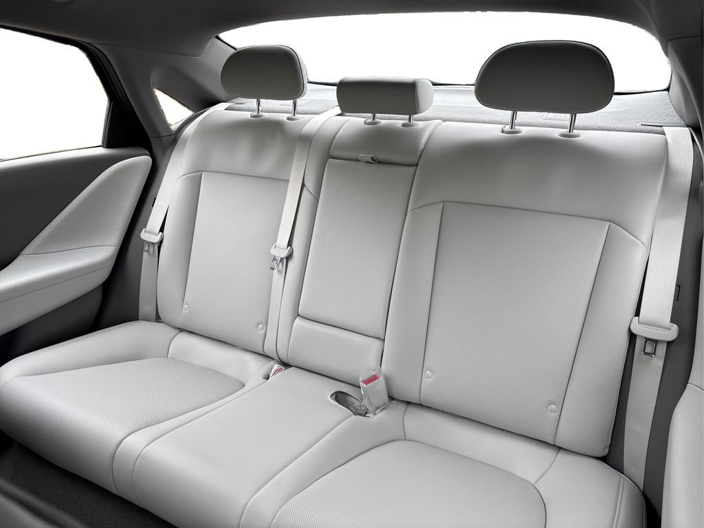 New 2025 Hyundai Ioniq 6 SEL AWD/4WD image 11