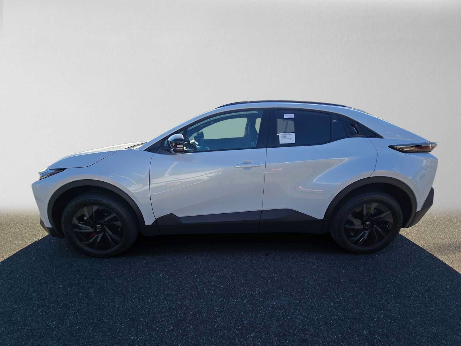 New 2026 Toyota C-HR AWD/4WD image 6