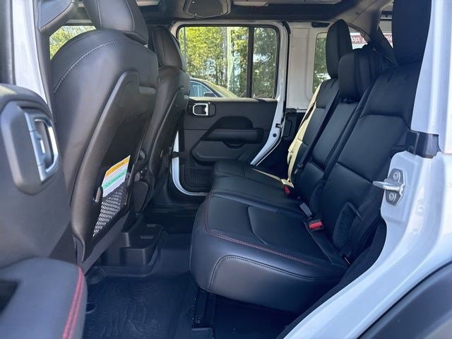 Used 2026 Jeep Wrangler Unlimited Rubicon 392 w/ Quick Order Package 27X Moab AWD/4WD image 3