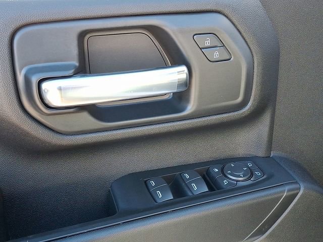 New 2026 Chevrolet Silverado 2500 Custom w/ Custom Value Package image 10