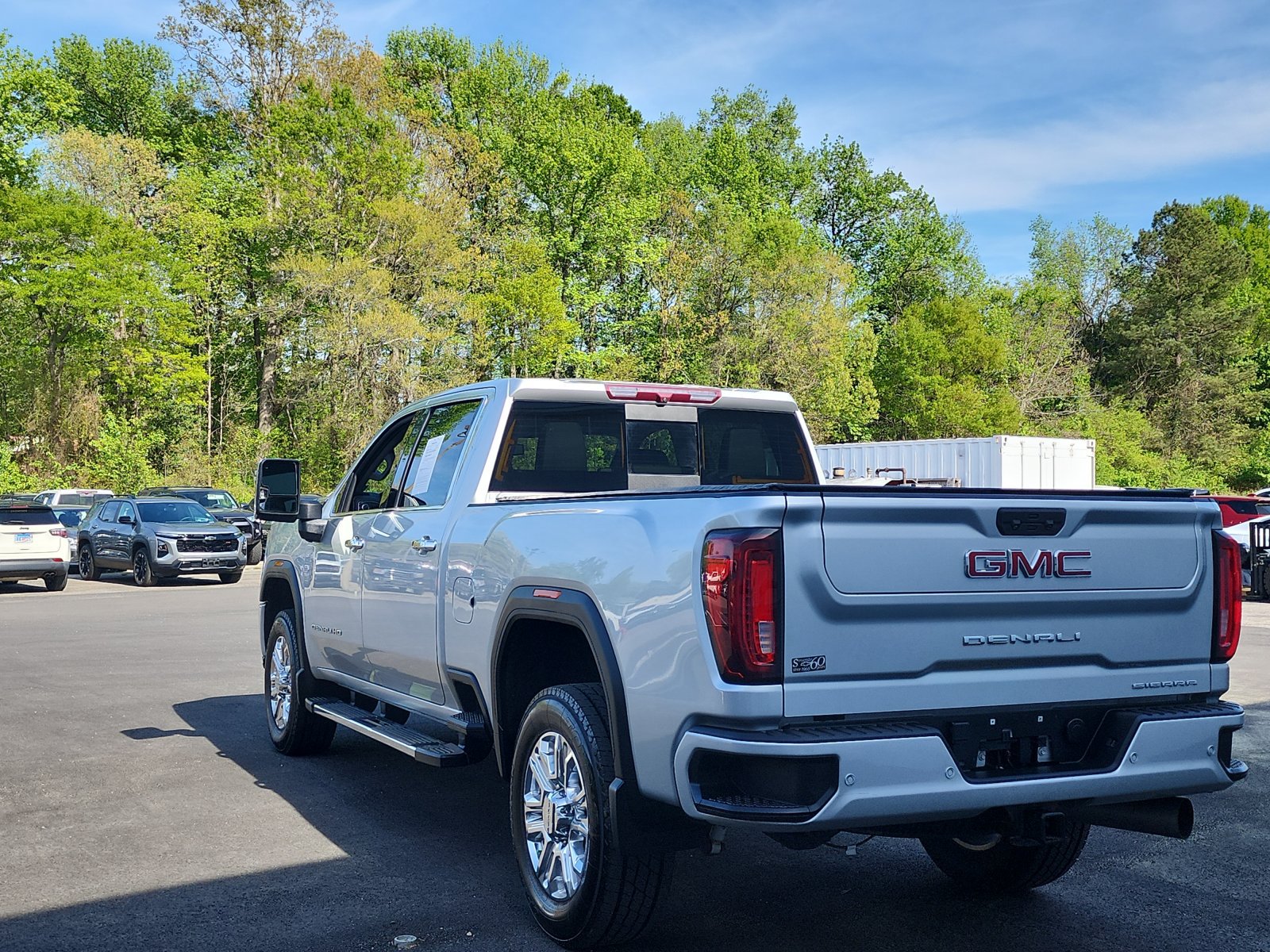 Used 2022 GMC Sierra 2500 Denali AWD/4WD image 3
