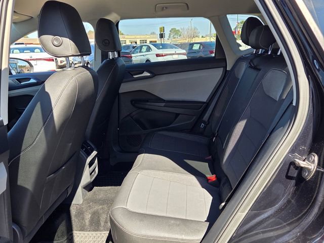 Used 2024 Volkswagen Taos SE image 6