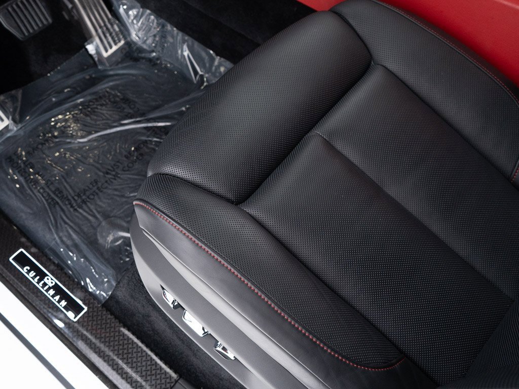 Certified 2024 Rolls-Royce Cullinan Black Badge w/ Dark Exterior Package image 13