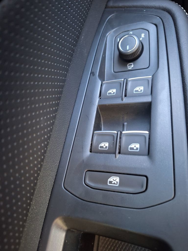 New 2026 Volkswagen Atlas SEL Premium R-Line image 20