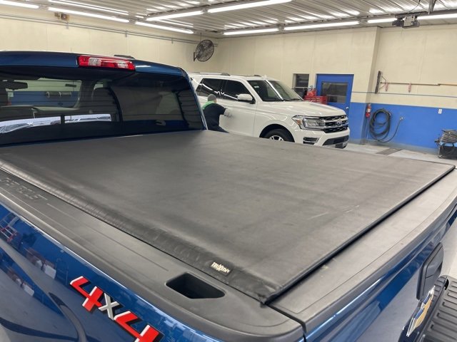 Used 2018 Chevrolet Silverado 1500 LT w/ All Star Edition image 8