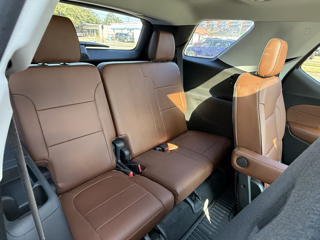 Certified 2018 Chevrolet Traverse High Country image 38