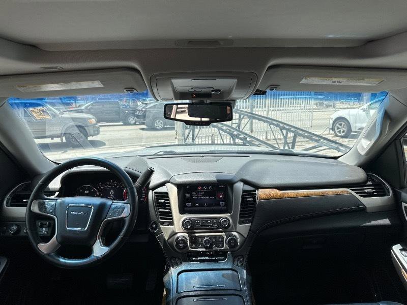 Used 2015 GMC Yukon Denali AWD/4WD image 28