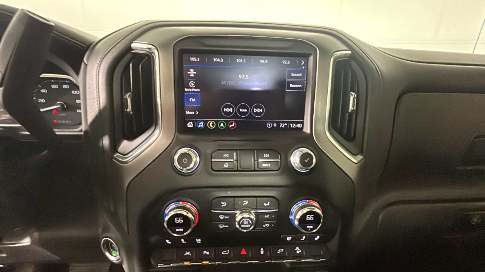 Used 2022 GMC Sierra 1500 Denali w/ Driver Alert Package II AWD/4WD image 27