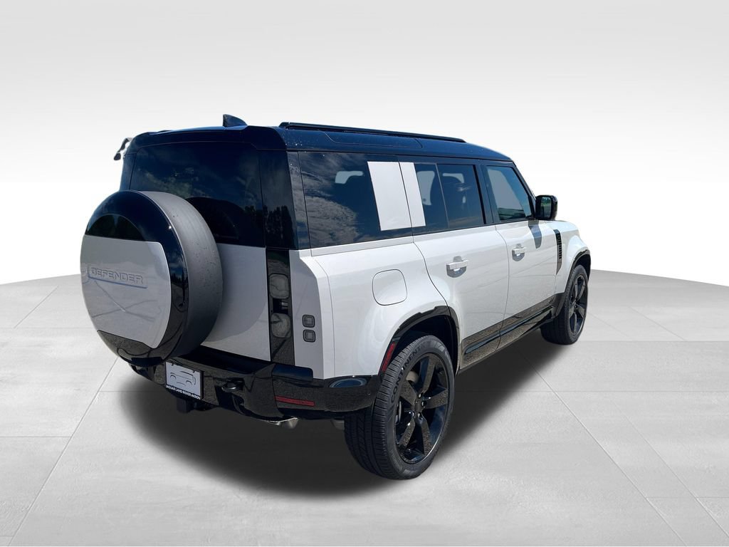New 2026 Land Rover Defender 110 X-Dynamic SE AWD/4WD image 5