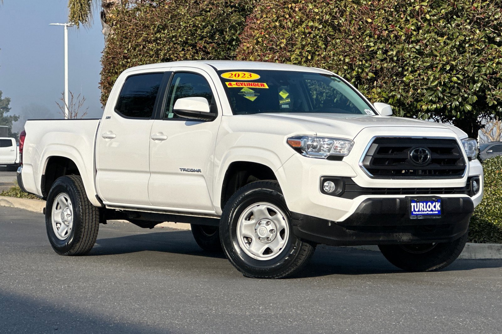 Used 2023 Toyota Tacoma SR5 image 2