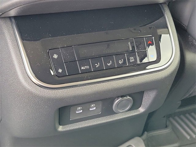 New 2025 Nissan Armada SV image 23