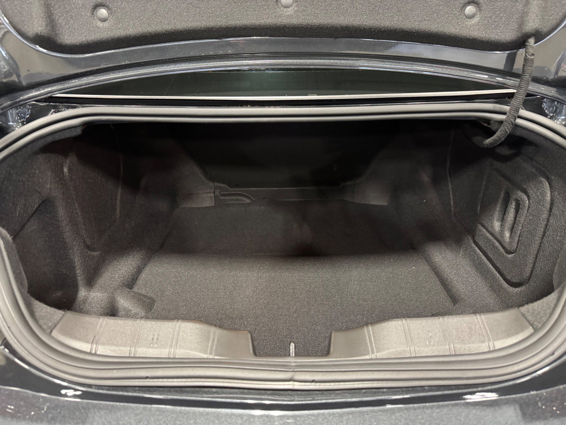Used 2018 Chevrolet Camaro SS image 88