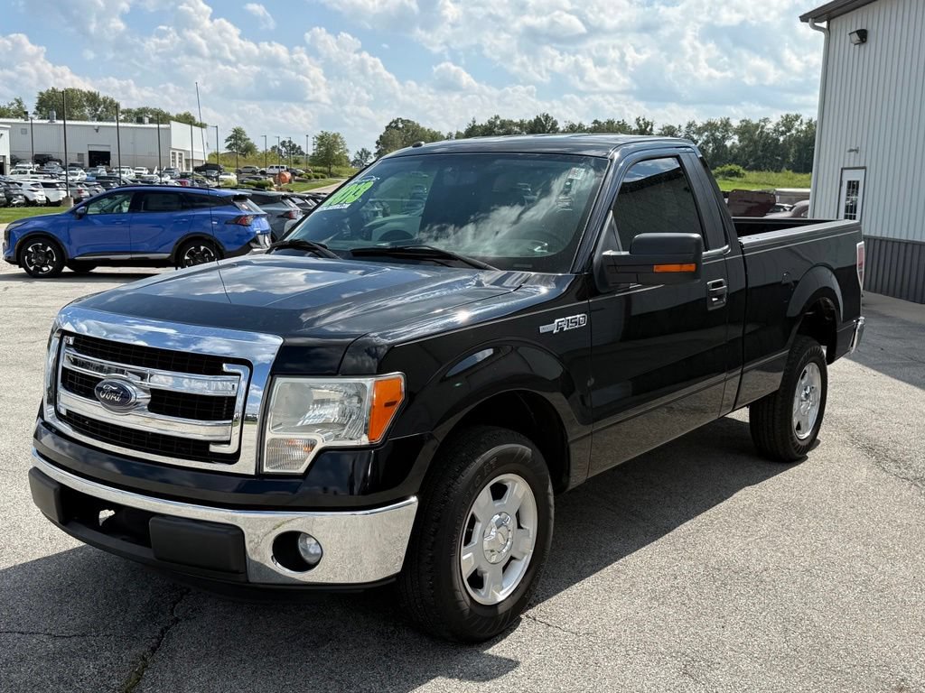Used 2013 Ford F150 XLT w/ Mid Equipment Group RWD image 3