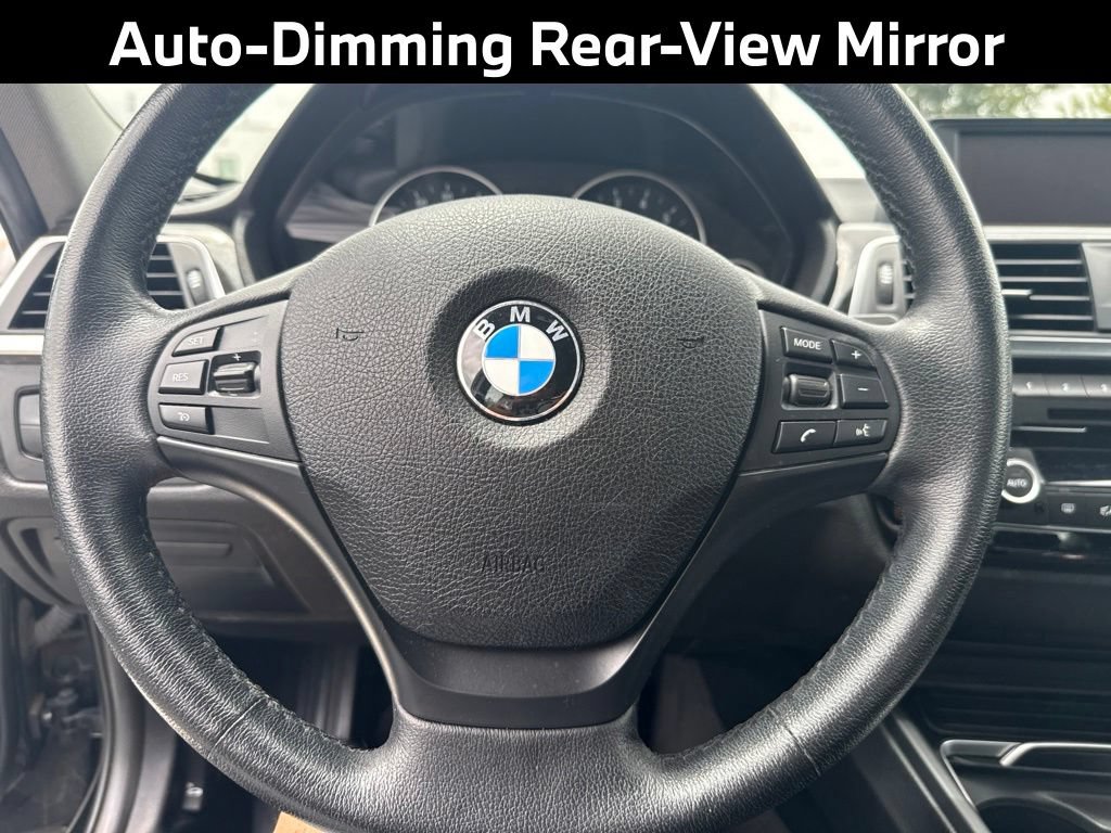 Used 2018 BMW 320i xDrive Sedan w/ Convenience Package AWD/4WD image 15