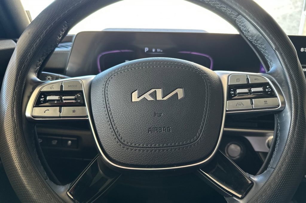 Used 2024 Kia Telluride EX image 27