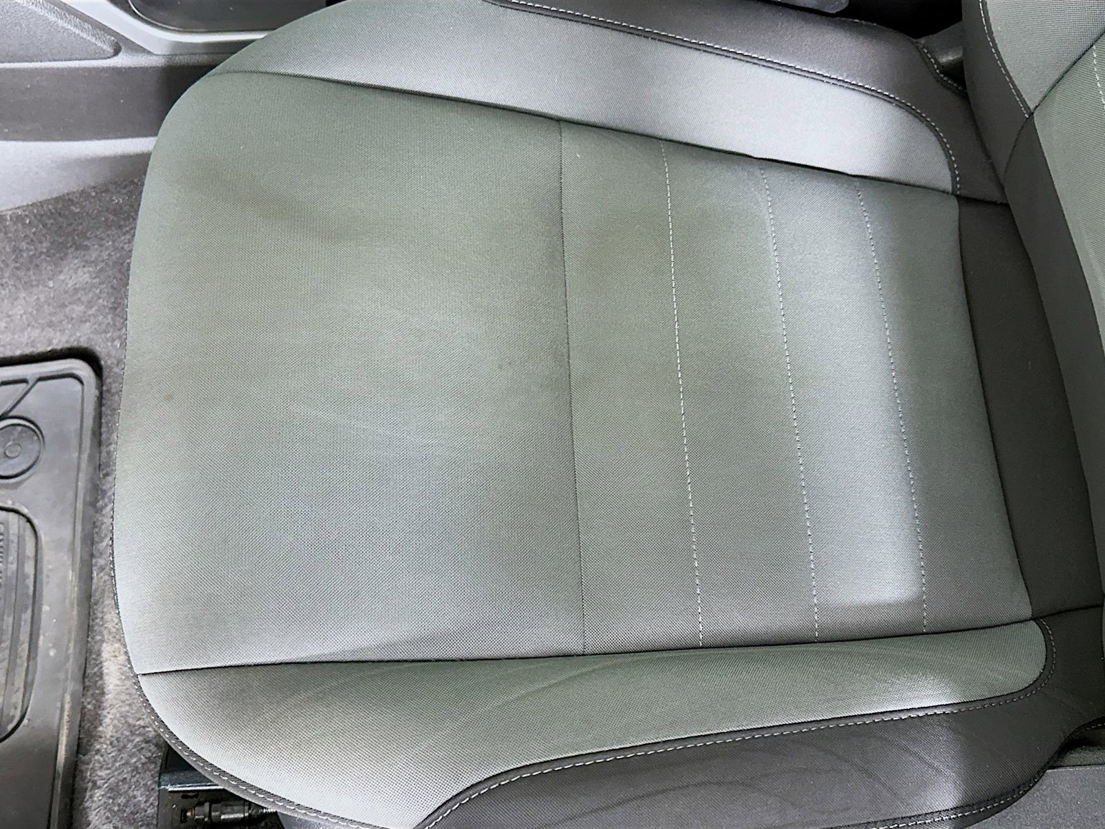 Used 2016 Ford Escape SE w/ Equipment Group 201A image 19