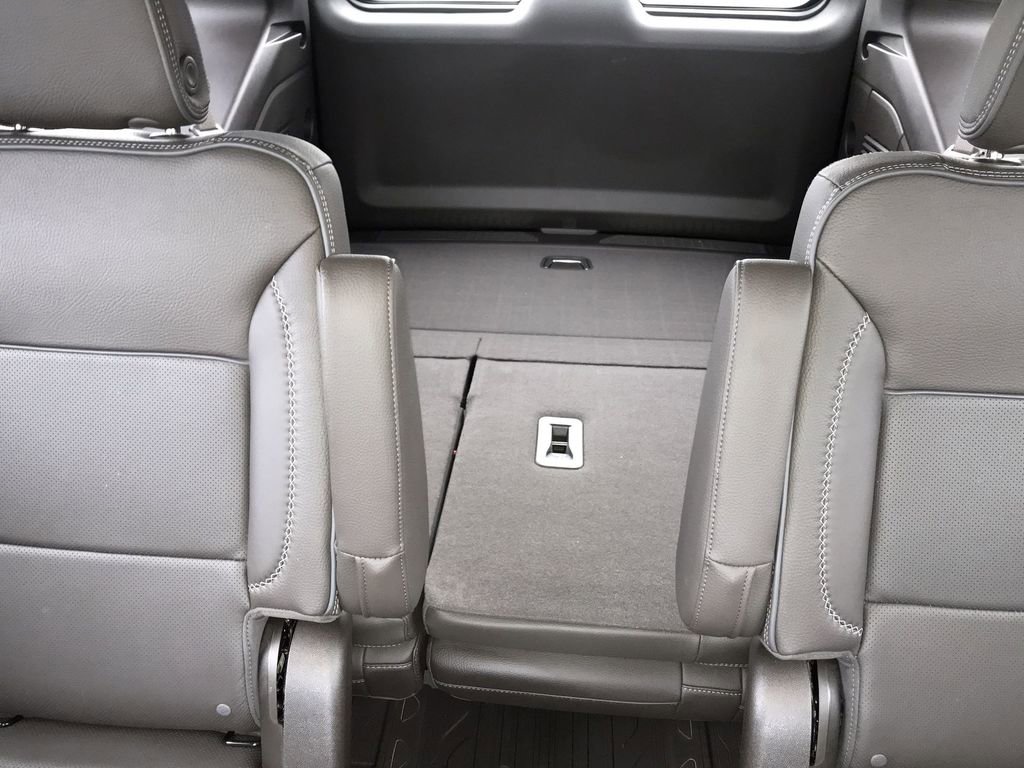 Used 2023 GMC Yukon Denali image 24