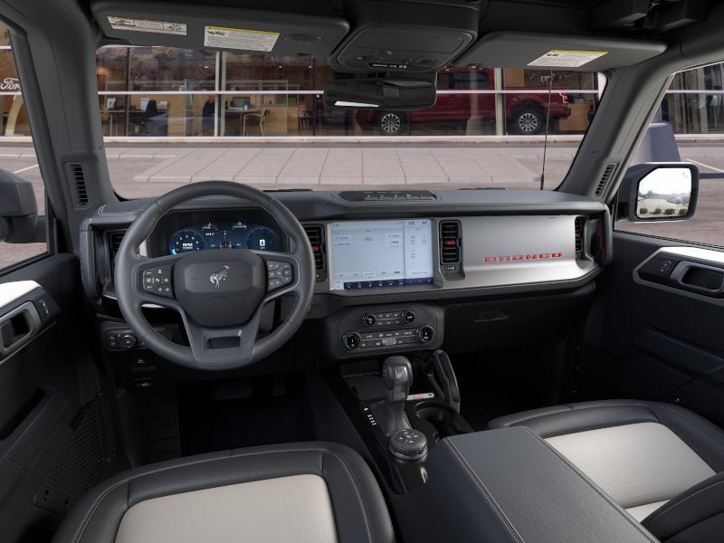 New 2026 Ford Bronco Outer Banks w/ Sasquatch Package AWD/4WD image 9