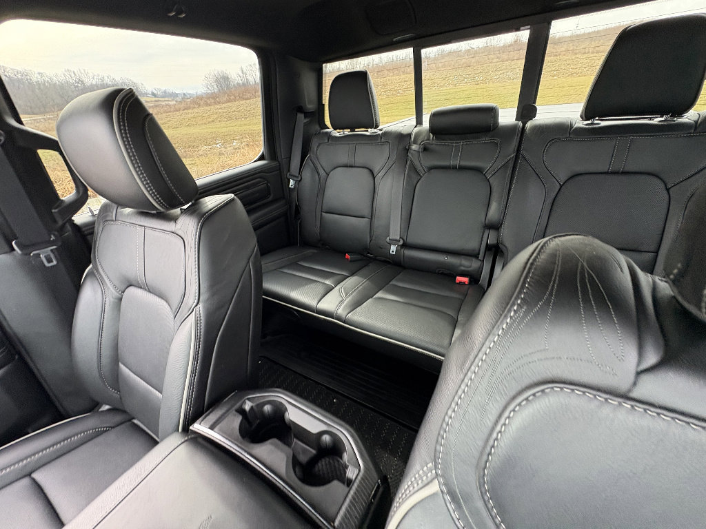 Used 2022 RAM 1500 Limited w/ Cold Weather Group image 33