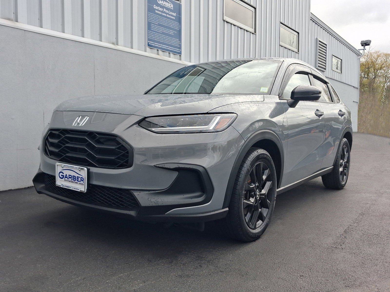 Used 2023 Honda HR-V Sport image 1