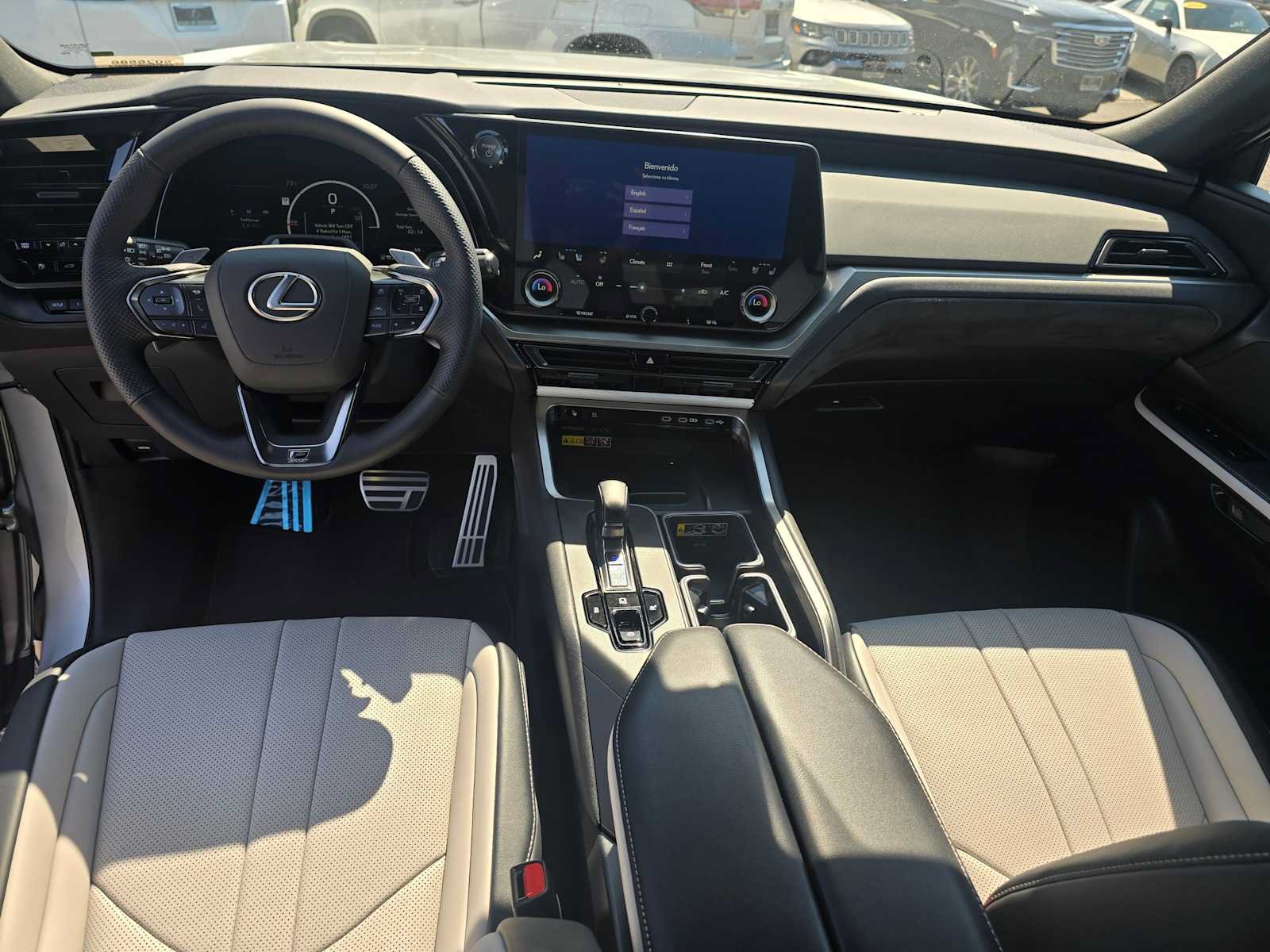 New 2026 Lexus TX 500h AWD image 20