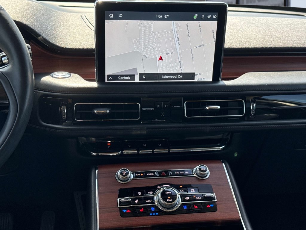 Certified 2023 Lincoln Aviator Reserve w/ Equipment Group 201A RWD image 15