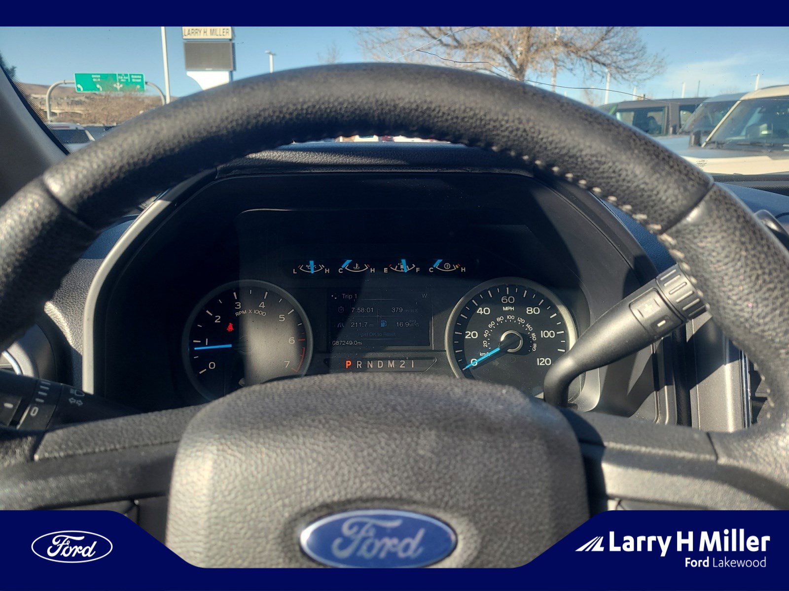 Used 2016 Ford F150 XLT w/ Equipment Group 302A Luxury image 10