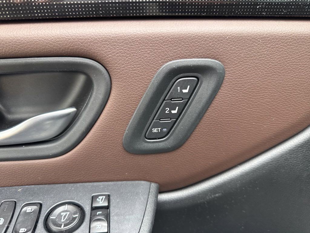 Certified 2023 Honda Pilot Elite image 9