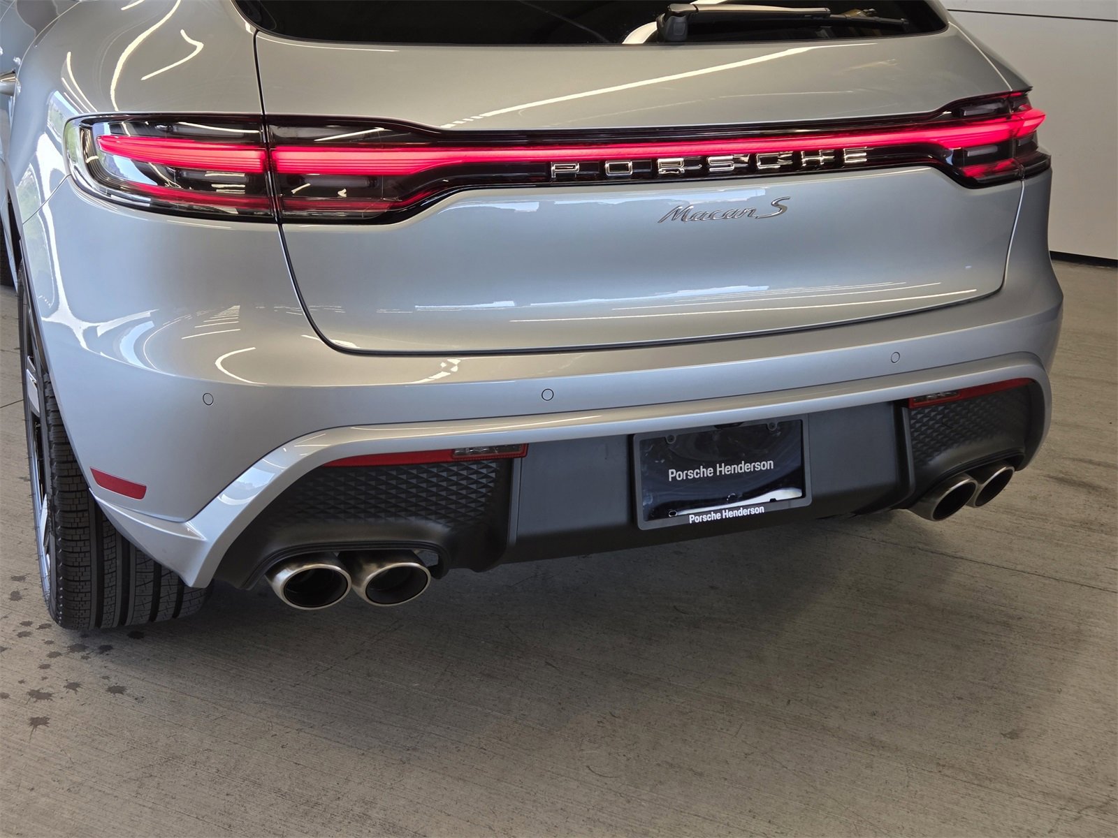 New 2026 Porsche Macan S image 8