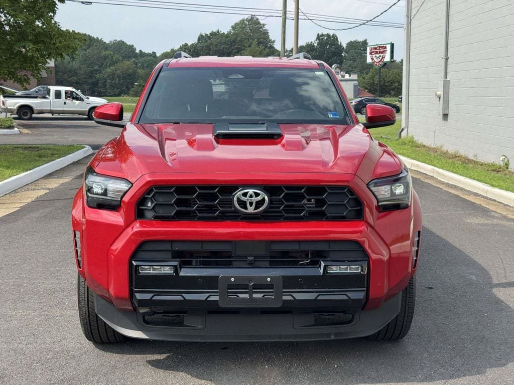 Used 2025 Toyota 4Runner TRD Sport AWD/4WD image 26
