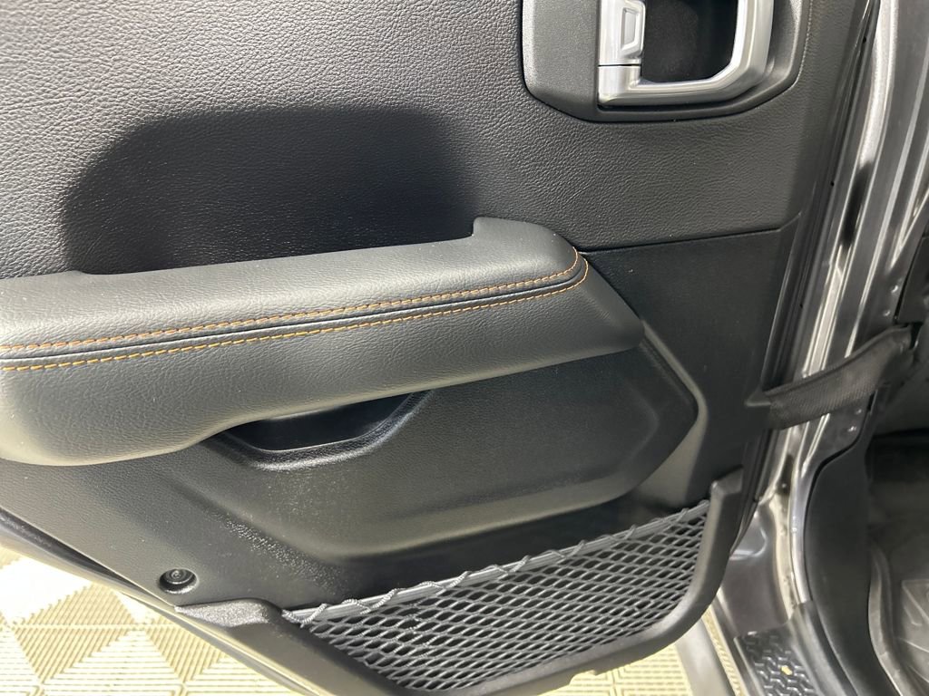 Used 2022 Jeep Gladiator Mojave w/ Trailer Tow Package image 16