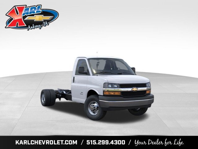 New 2026 Chevrolet Express 4500 w/ Power Convenience Package RWD image 1
