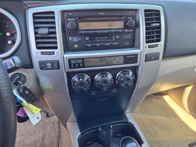 Used 2003 Toyota 4Runner SR5 RWD image 26
