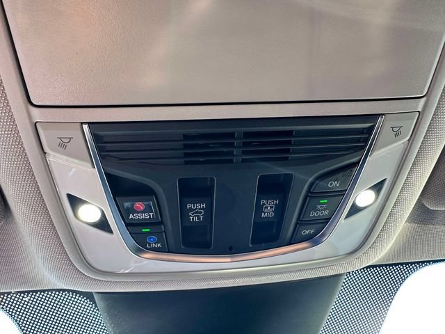 Certified 2024 Acura MDX SH-AWD image 43