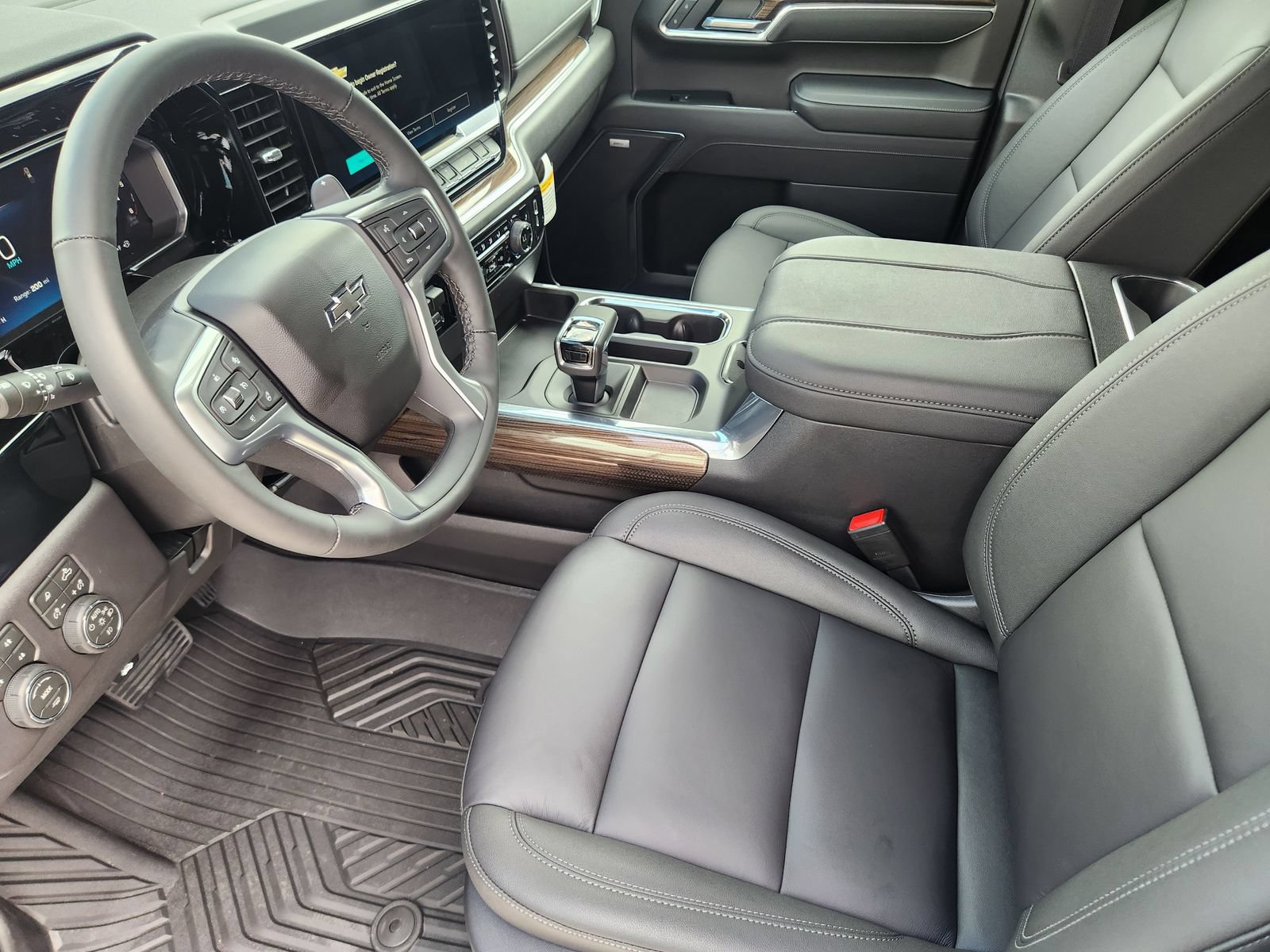 New 2026 Chevrolet Silverado 1500 LT Trail Boss w/ LT Trail Boss Premium Package AWD/4WD image 13