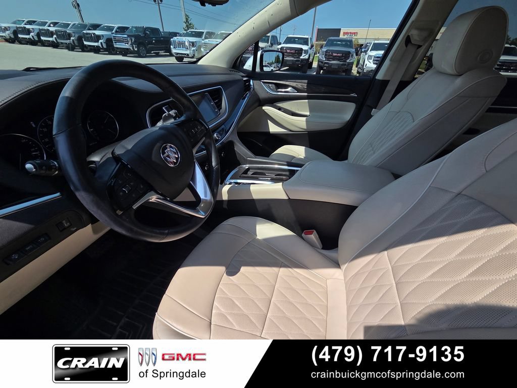 Used 2022 Buick Enclave Avenir w/ Avenir Technology Package AWD/4WD image 10
