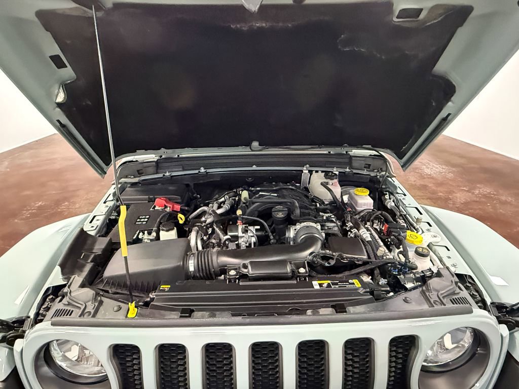 Used 2023 Jeep Wrangler Unlimited Rubicon w/ Cold Weather Group image 87