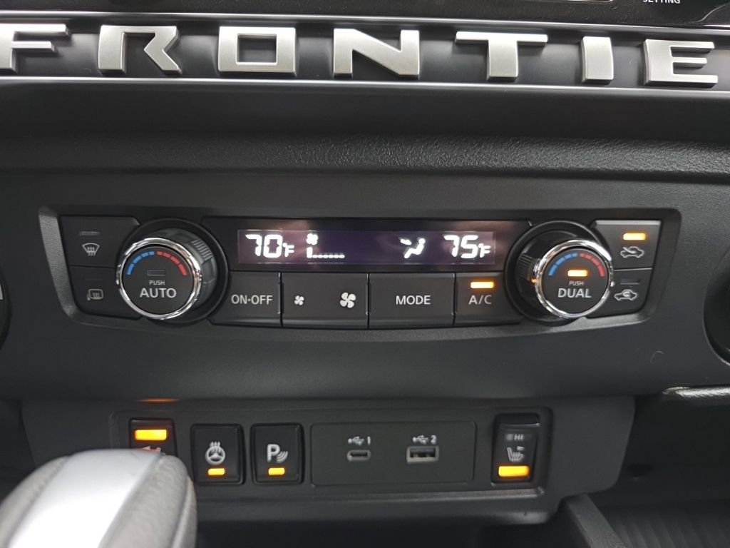 Used 2025 Nissan Frontier SV w/ SV Convenience Package image 36