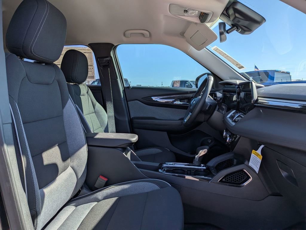 New 2026 Chevrolet TrailBlazer LT w/ Convenience Package FWD image 28