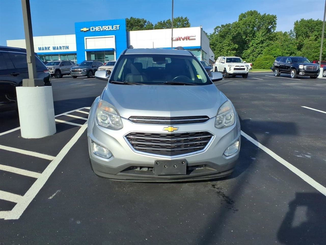 Used 2016 Chevrolet Equinox LT w/ Convenience Package FWD image 2