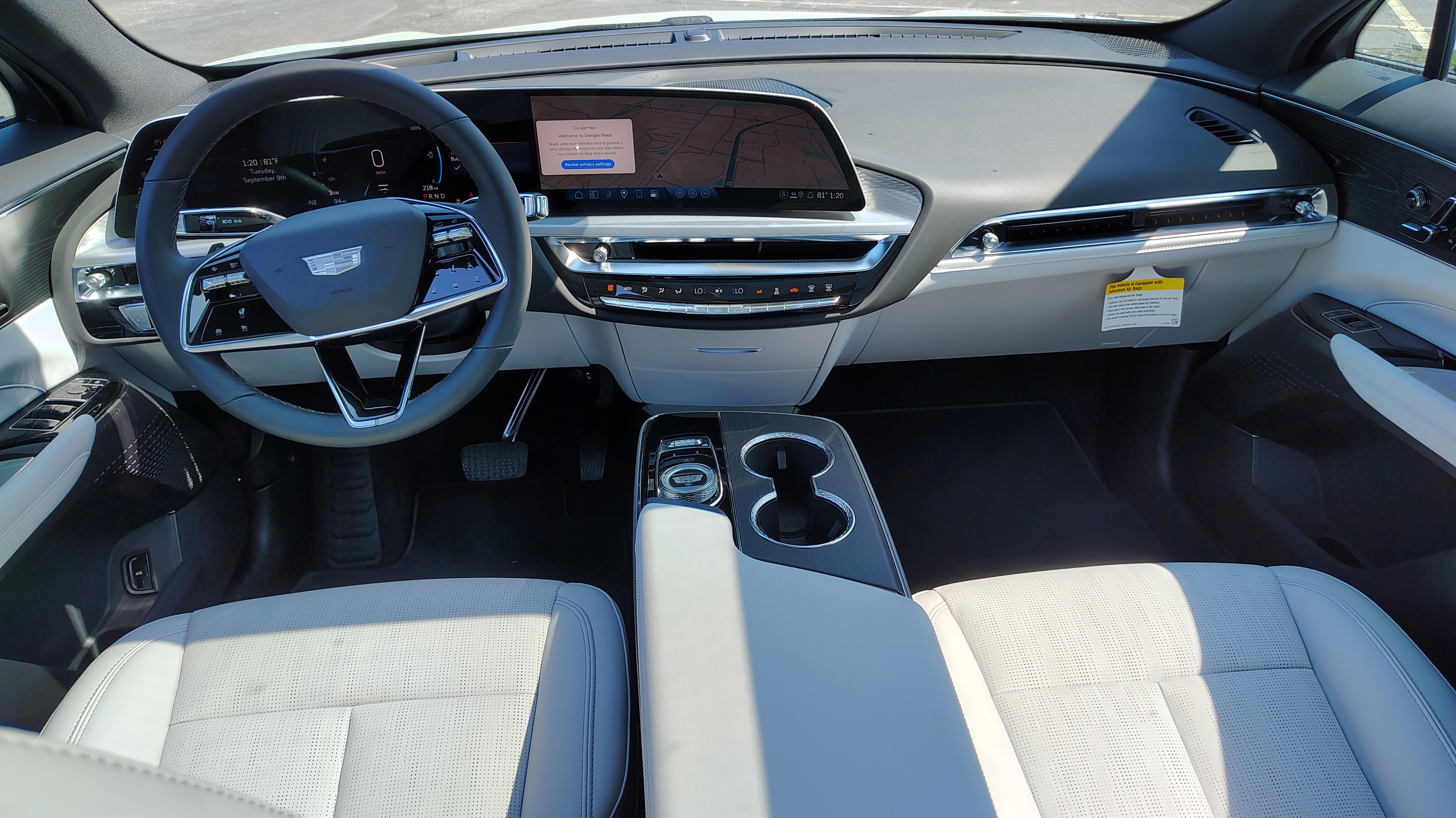 New 2025 Cadillac Lyriq Sport image 12