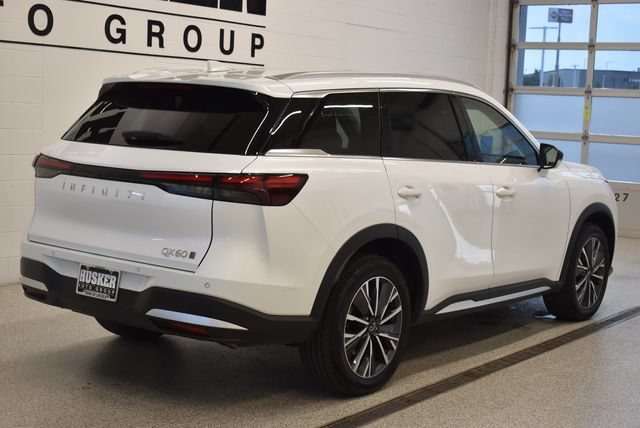 Used 2026 INFINITI QX60 Luxe AWD/4WD image 4