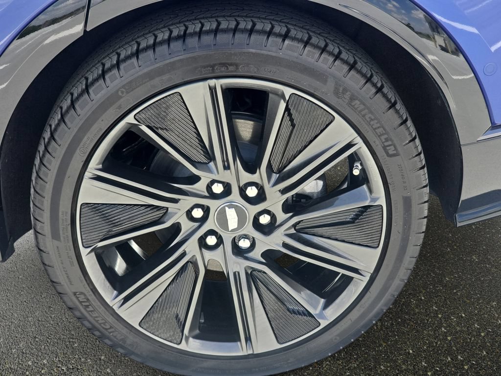 Used 2026 Cadillac Lyriq Signature Sport AWD/4WD image 30