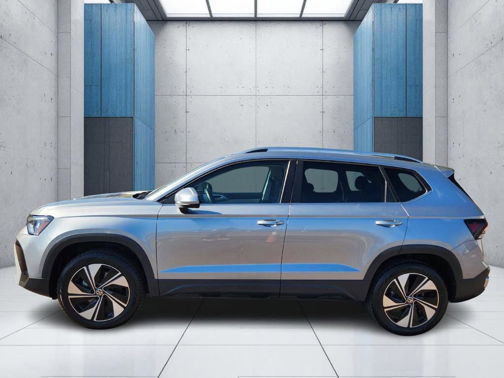 Used 2025 Volkswagen Taos SE image 26