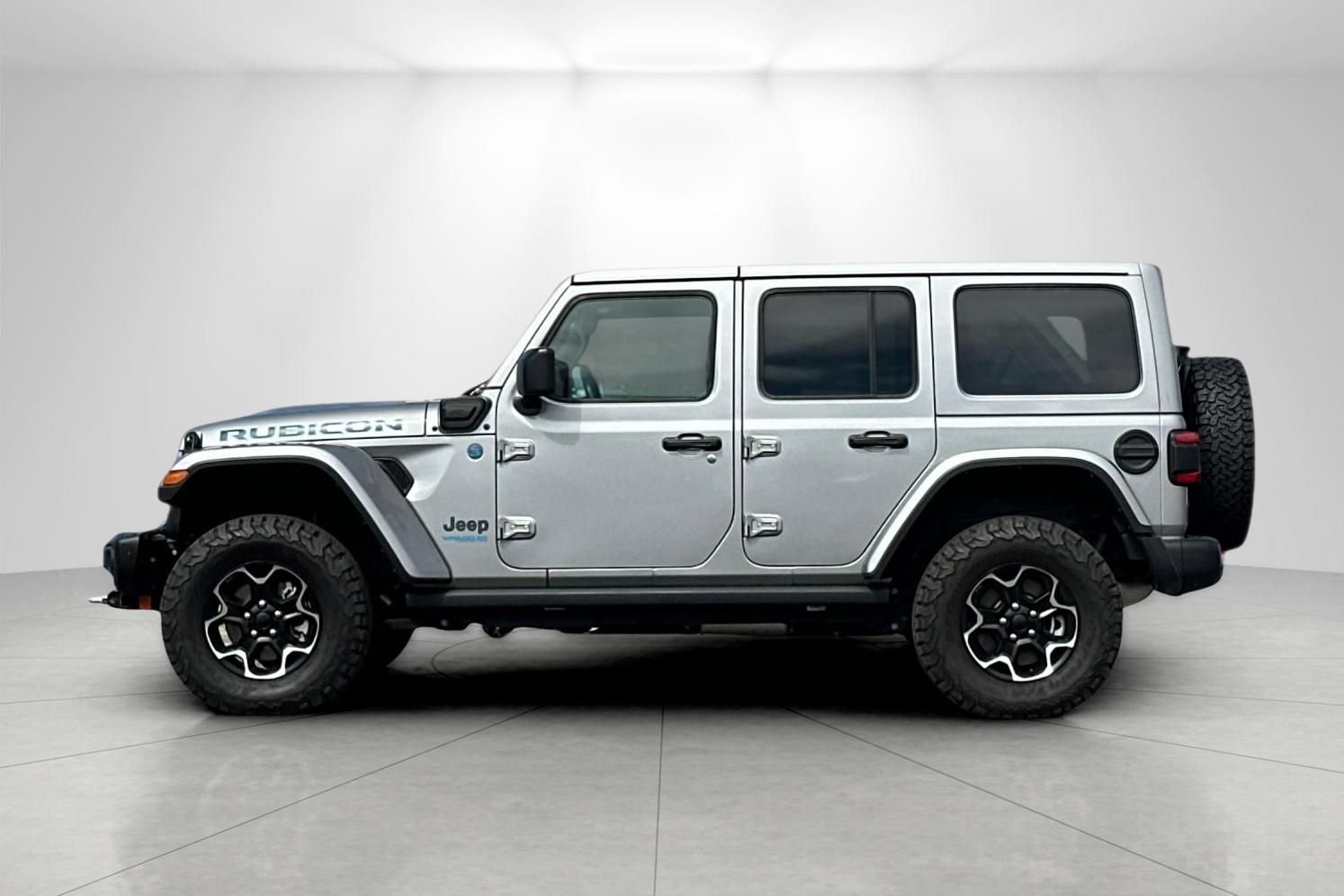 Used 2021 Jeep Wrangler Unlimited Rubicon 4xe w/ Steel Bumper Group AWD/4WD image 6
