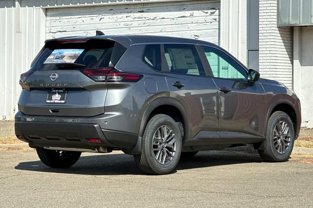 New 2026 Nissan Rogue S image 4