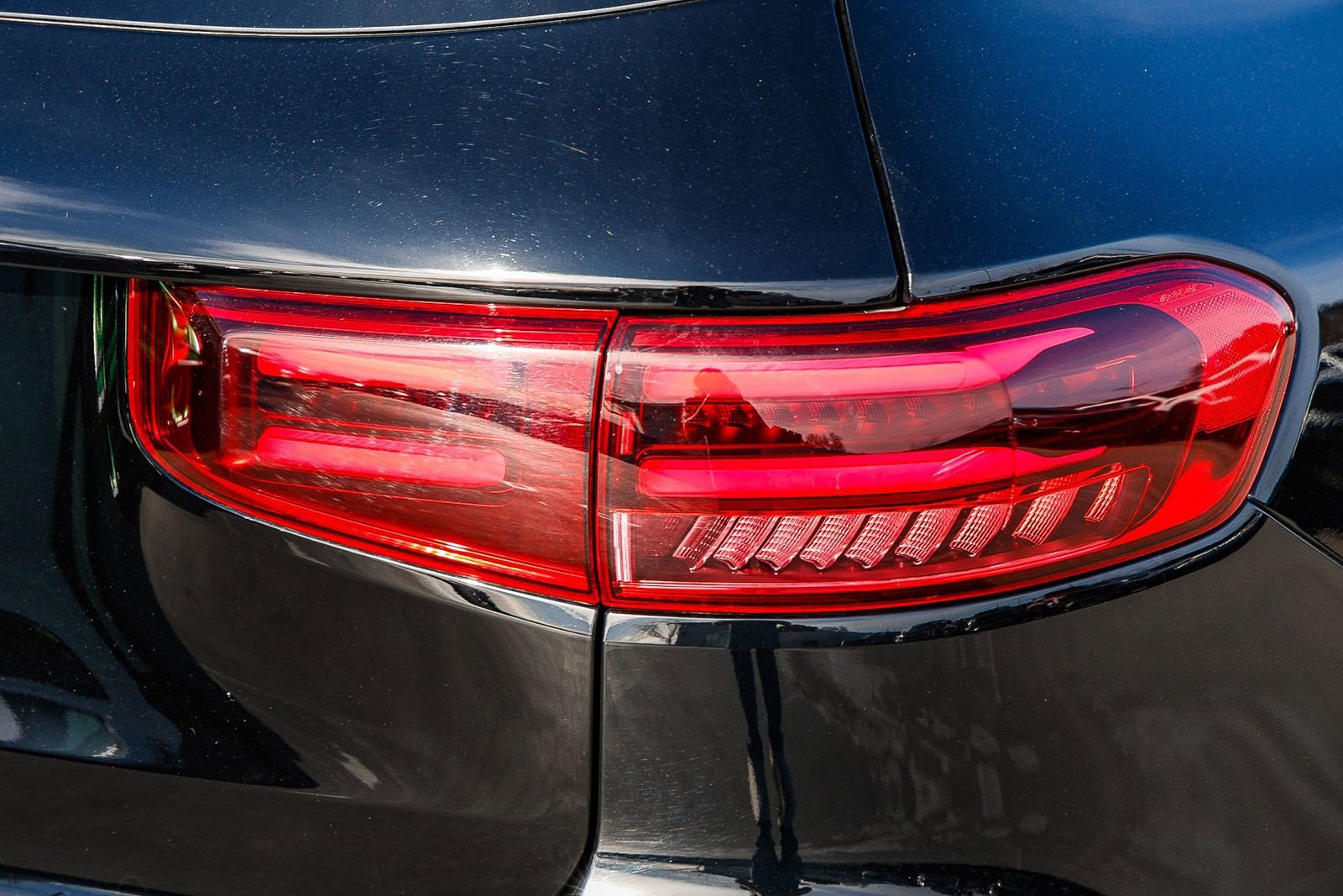 Certified 2025 Mercedes-Benz GLB 250 image 8